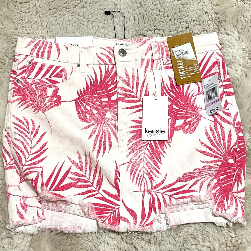 NWT Kensie Jeans Vintage Lux The Skirt size 6